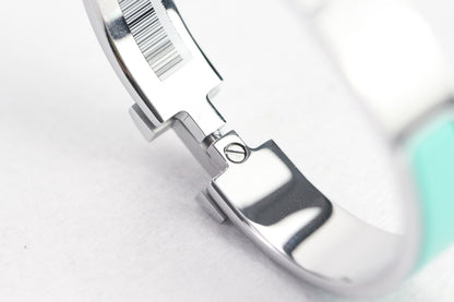 H HIGH QUALITY BRACELET